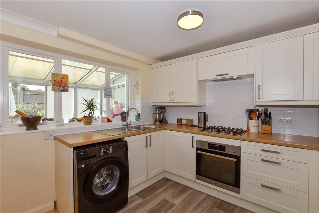 Property photo 2 of 16 Kitchen/Diner