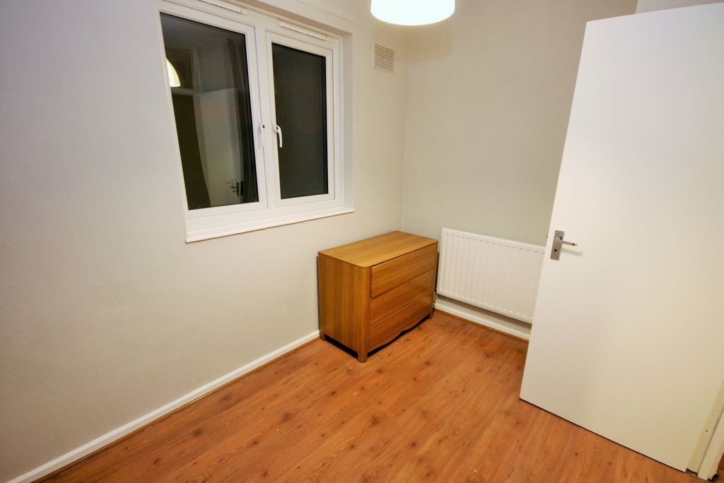 Property photo 3 of 9 Gallery