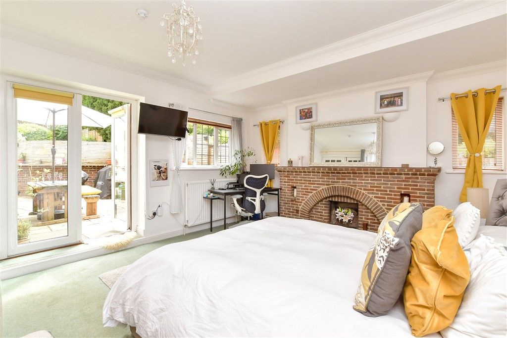 Property photo 3 of 13 Bedroom 1