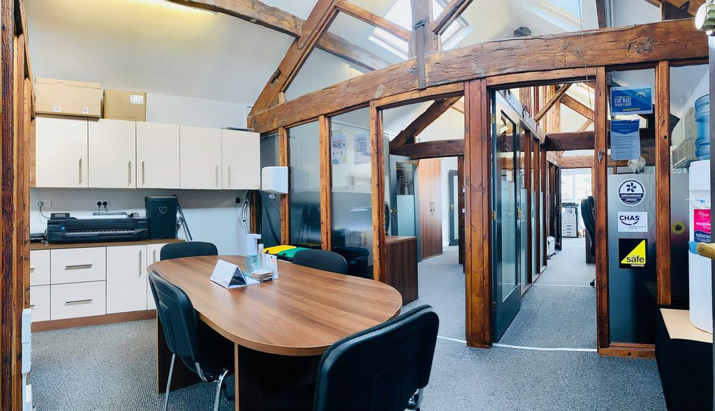 Property photo 2 of 14 Img_E3454.Jpg