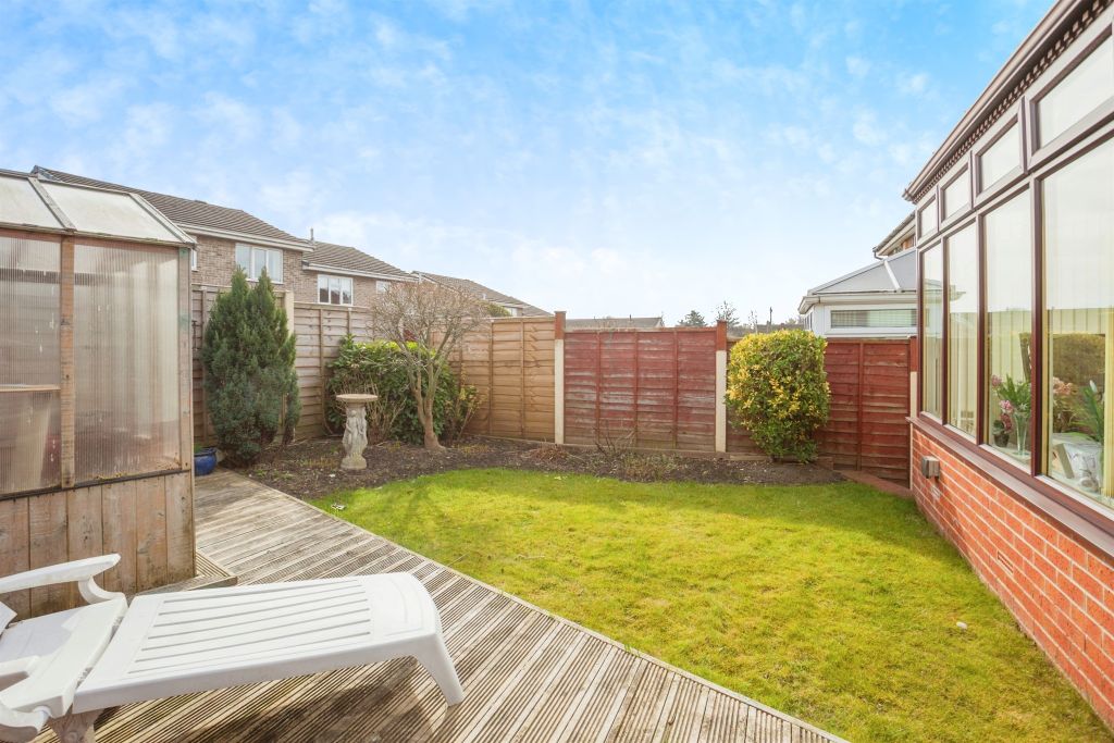 Property photo 2 of 20