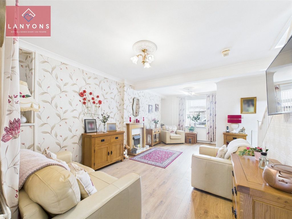 Property photo 3 of 13 Picture No. 06