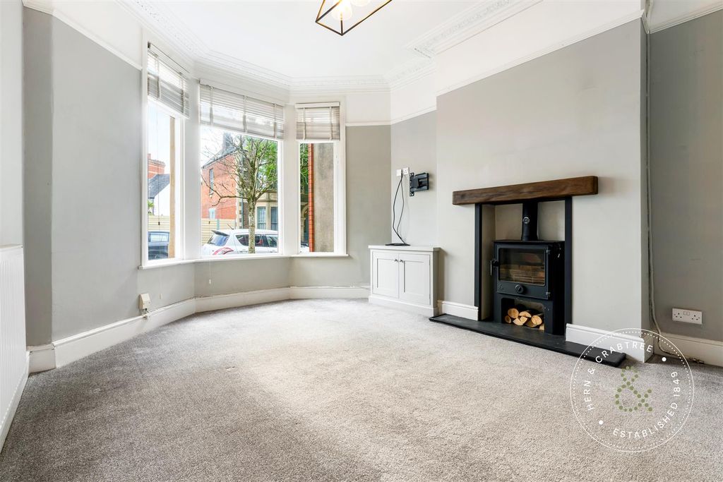 Property photo 3 of 42 Pontcanna-Street-19.Jpg