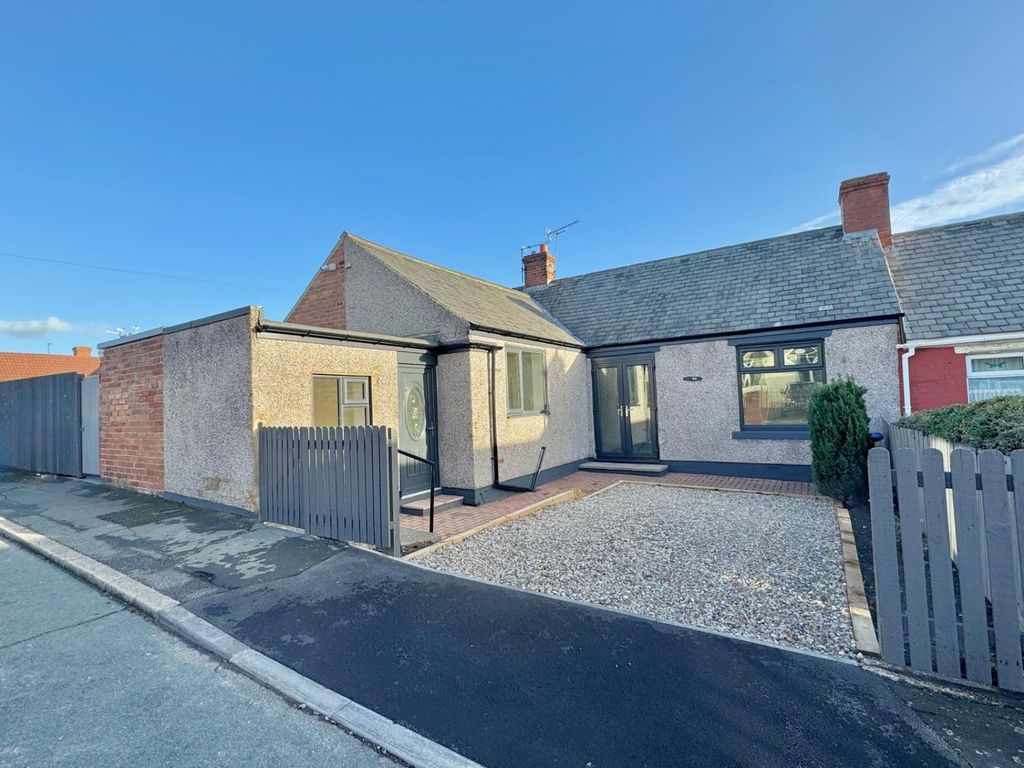 Property photo 1 of 11 3B18858E-6Eb5-44c2-A0E5-A149E15E1A97
