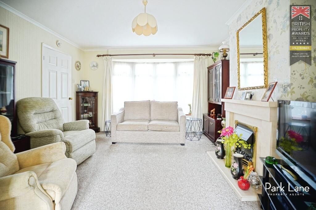 Property photo 3 of 14