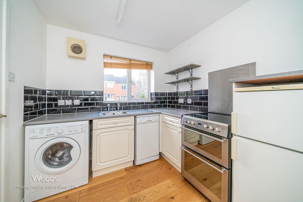 Property photo 2 of 24 Â©Webbsâ© (5 Of 196).Jpg