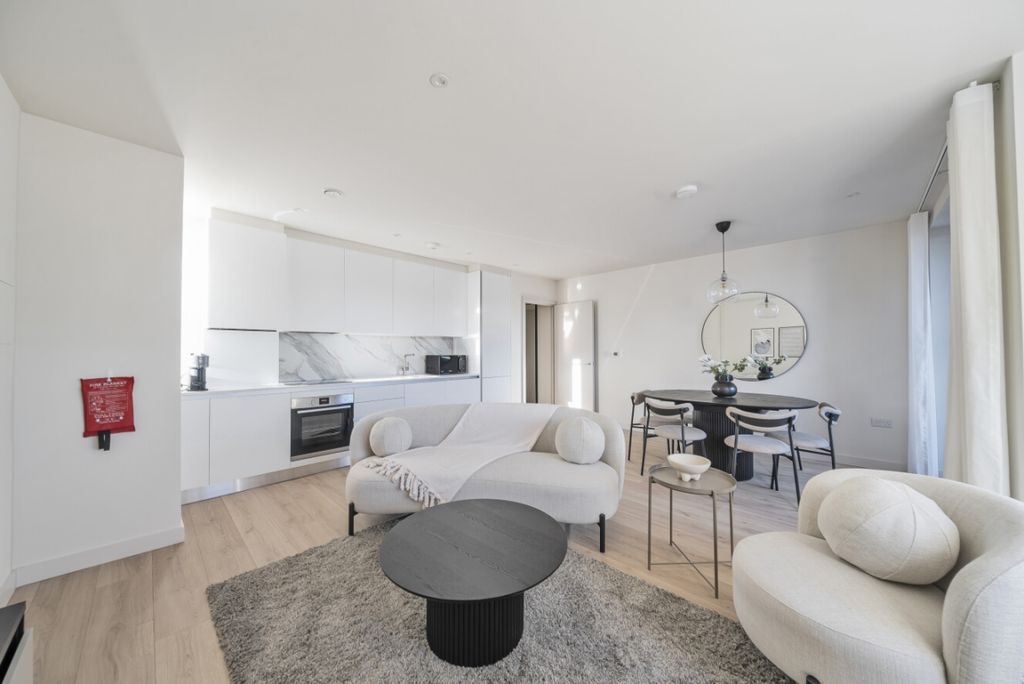 Property photo 2 of 19 1229662 (2)