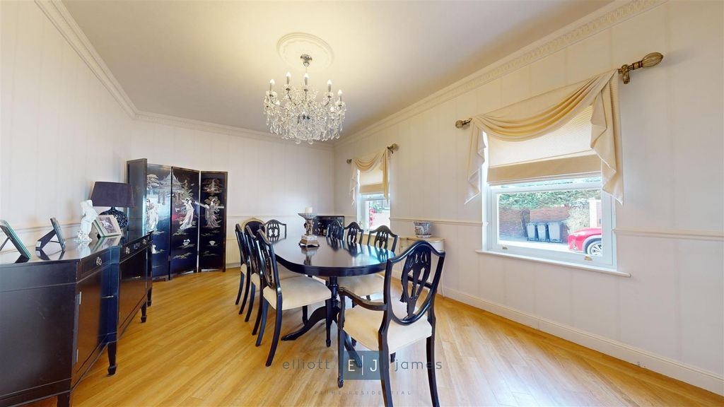 Property photo 3 of 26