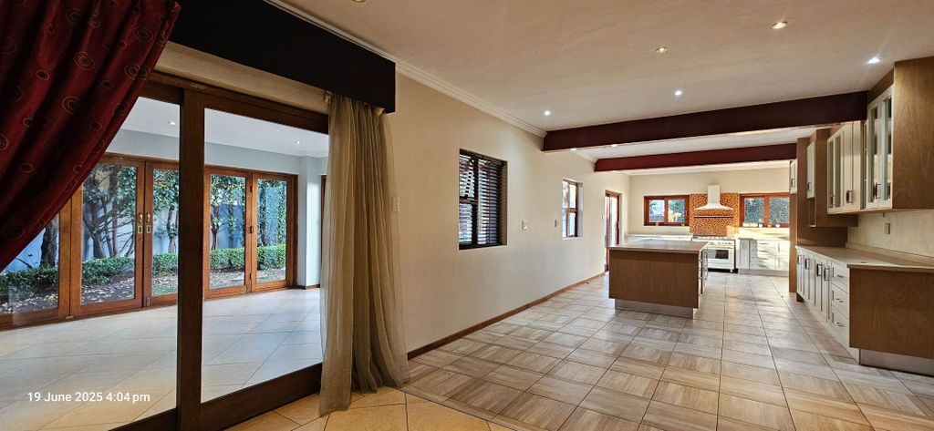 Property photo 1 of 80 Cn1705062