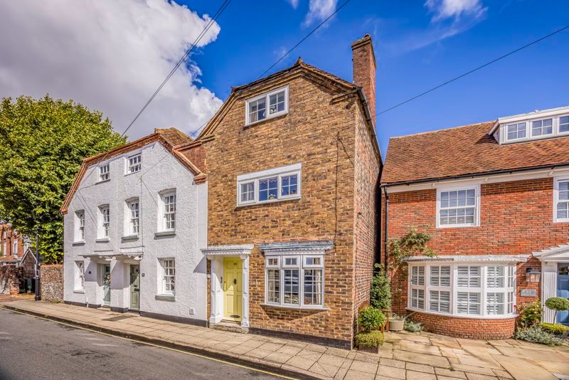 Property photo 1 of 21 Photo 3