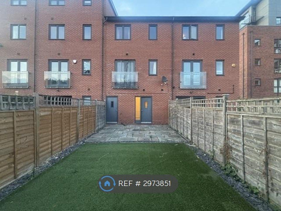 Property photo 2 of 22