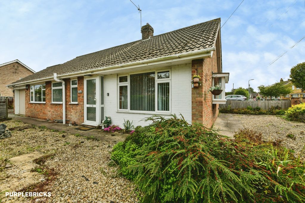 Property photo 3 of 25
