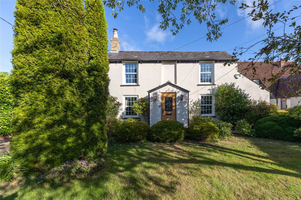 Property photo 1 of 38 Picture No. 25