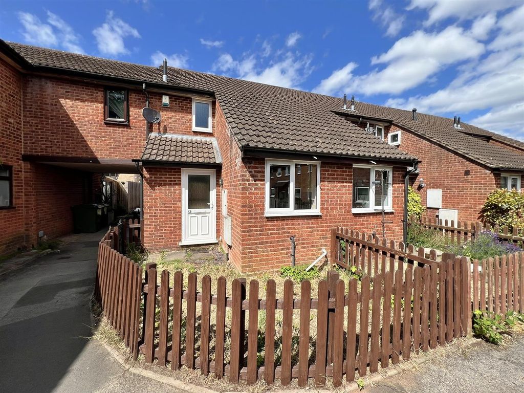 Property photo 1 of 7