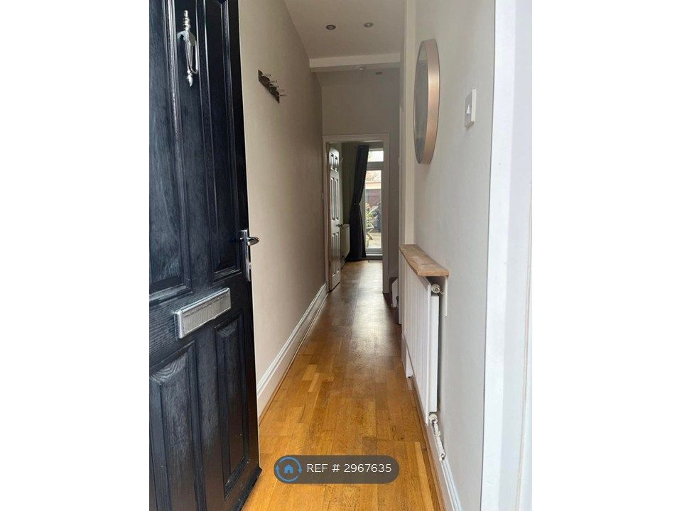 Property photo 3 of 14 Entrance Hall With Mirror, Shelf And Coat Hooks