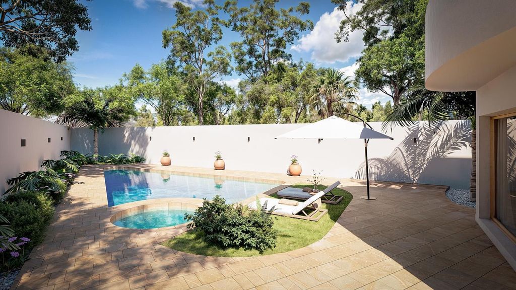 Property photo 2 of 21