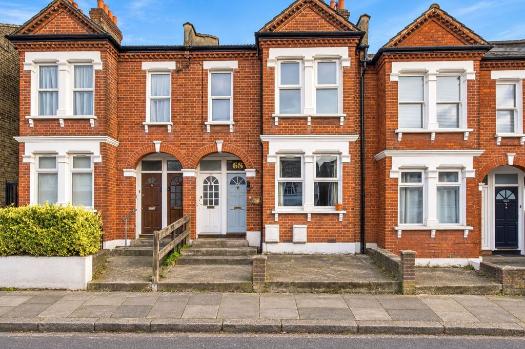 Property photo 1 of 12