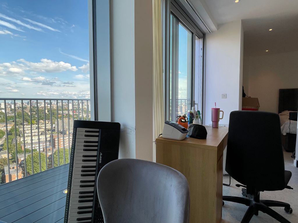 Property photo 1 of 3