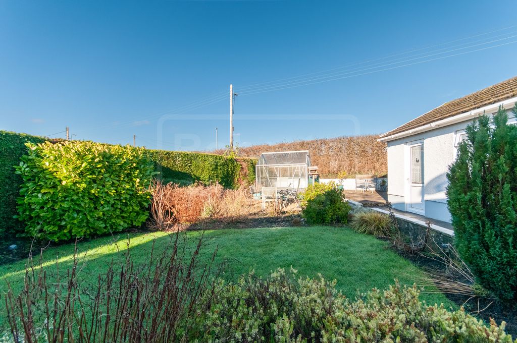 Property photo 3 of 24 Garden