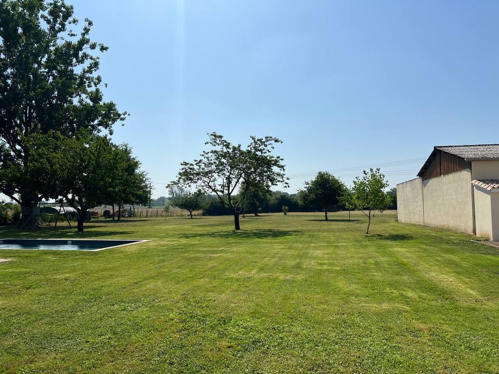 Property photo 3 of 22