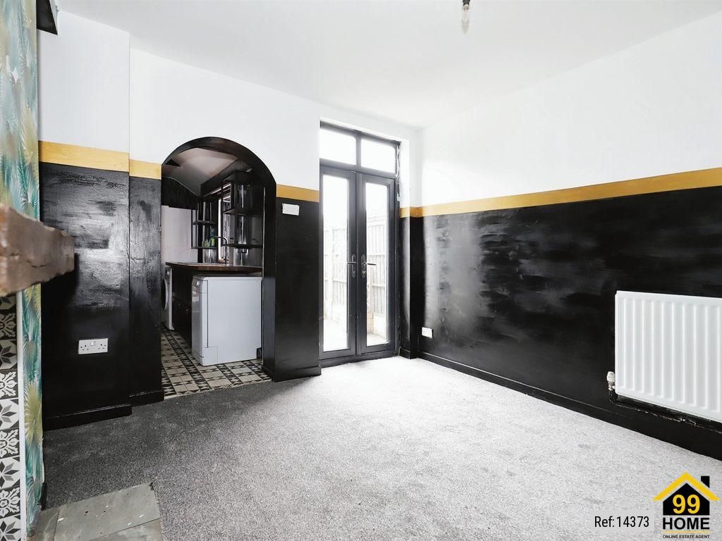 Property photo 3 of 15 Photo 2