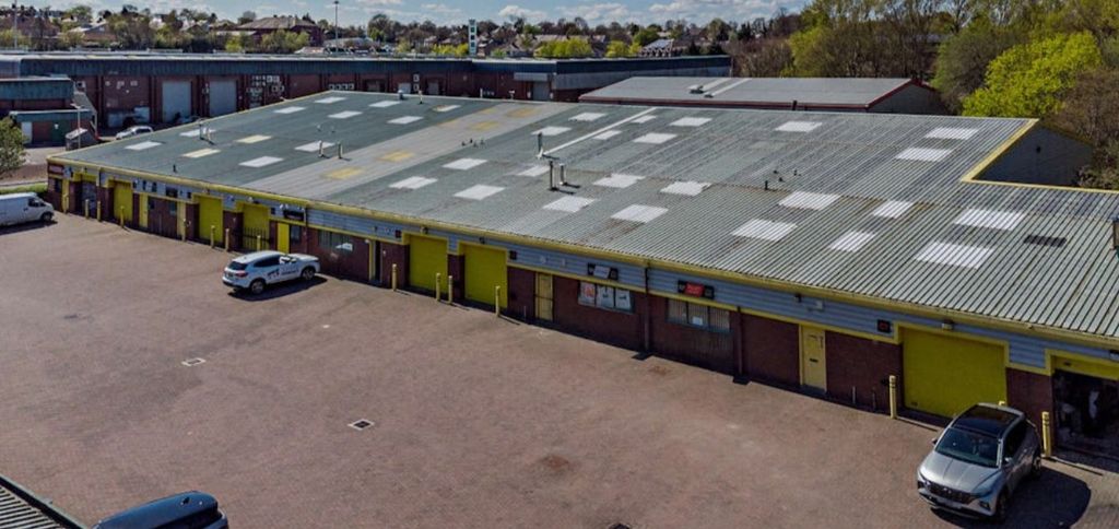 Property photo 1 of 2