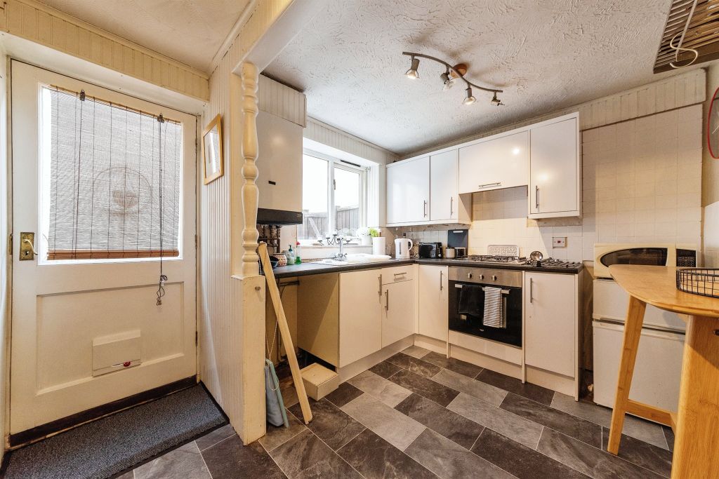 Property photo 3 of 14