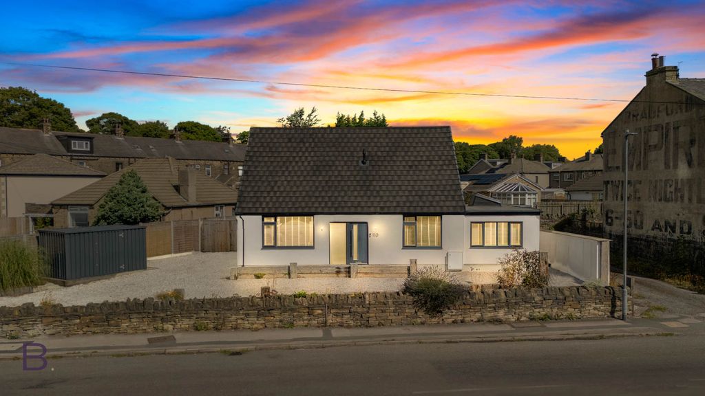 Property photo 2 of 47