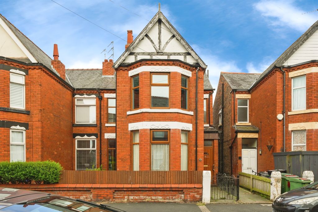 Property photo 1 of 17