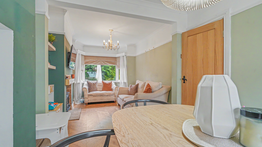 Property photo 2 of 22