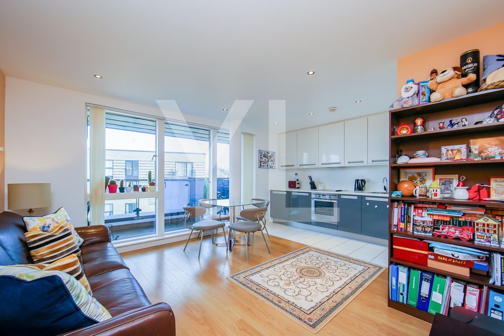 Property photo 2 of 12