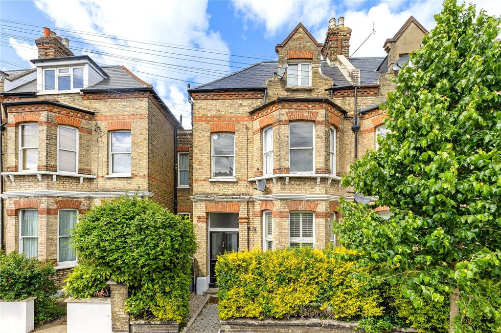 Property photo 1 of 15 Cromford Road