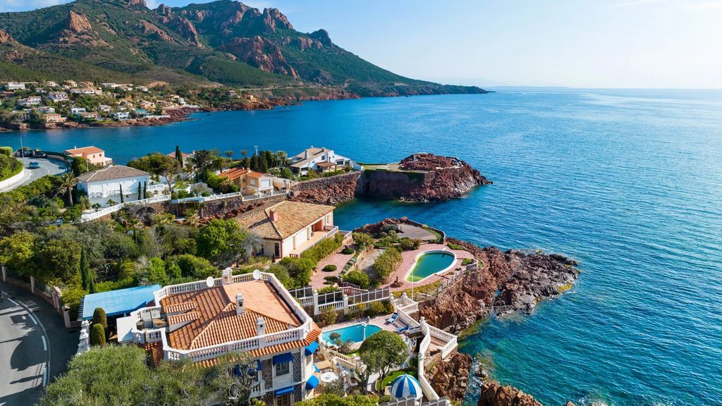 Property photo 1 of 13