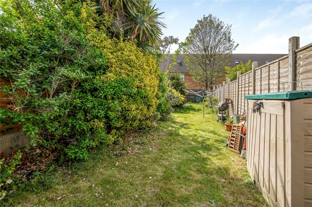 Property photo 3 of 12 Picture No. 07