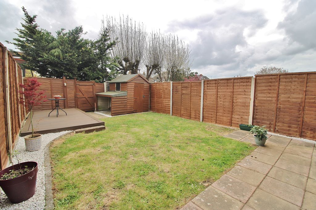 Property photo 3 of 17