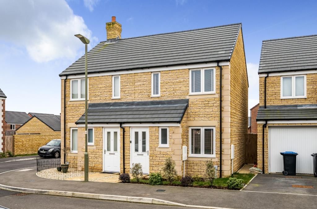 Property photo 1 of 11 Front Aspect