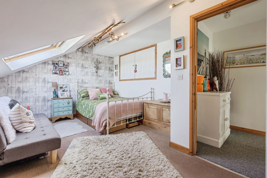 Additional image 12 of 4 bed detached house for saleLongwood Close, Plymouth PL7