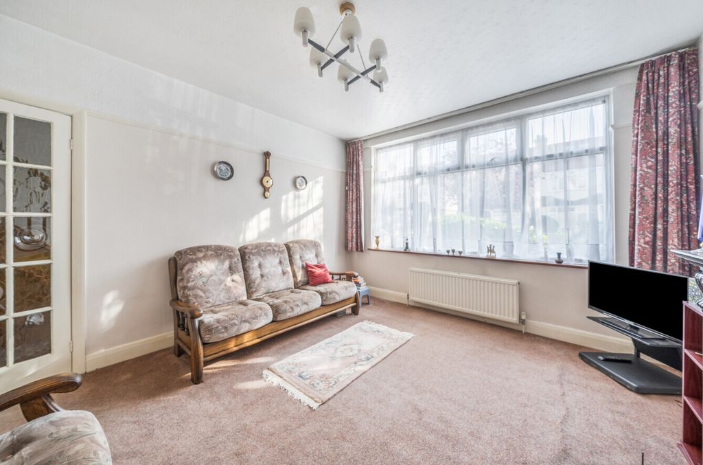 Property photo 3 of 19 Picture No. 40