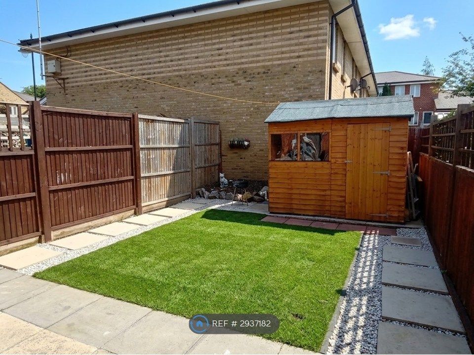 Property photo 2 of 10