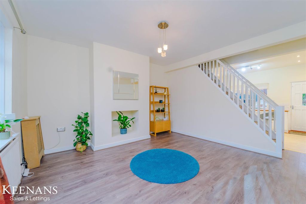 Property photo 2 of 17 2.Jpg