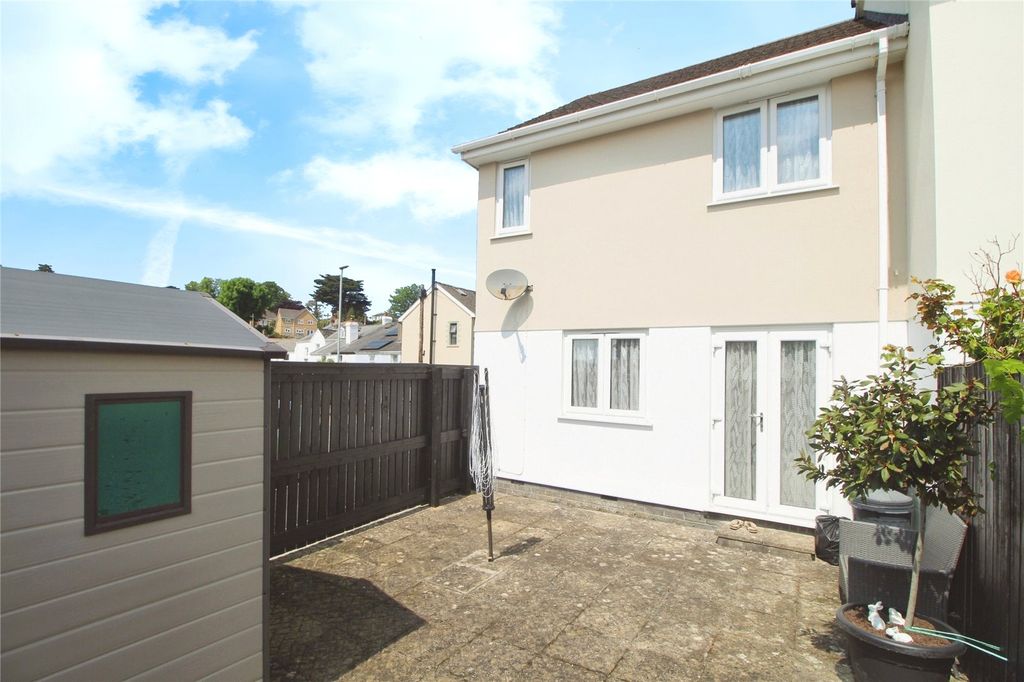 Property photo 3 of 16 Picture No. 17