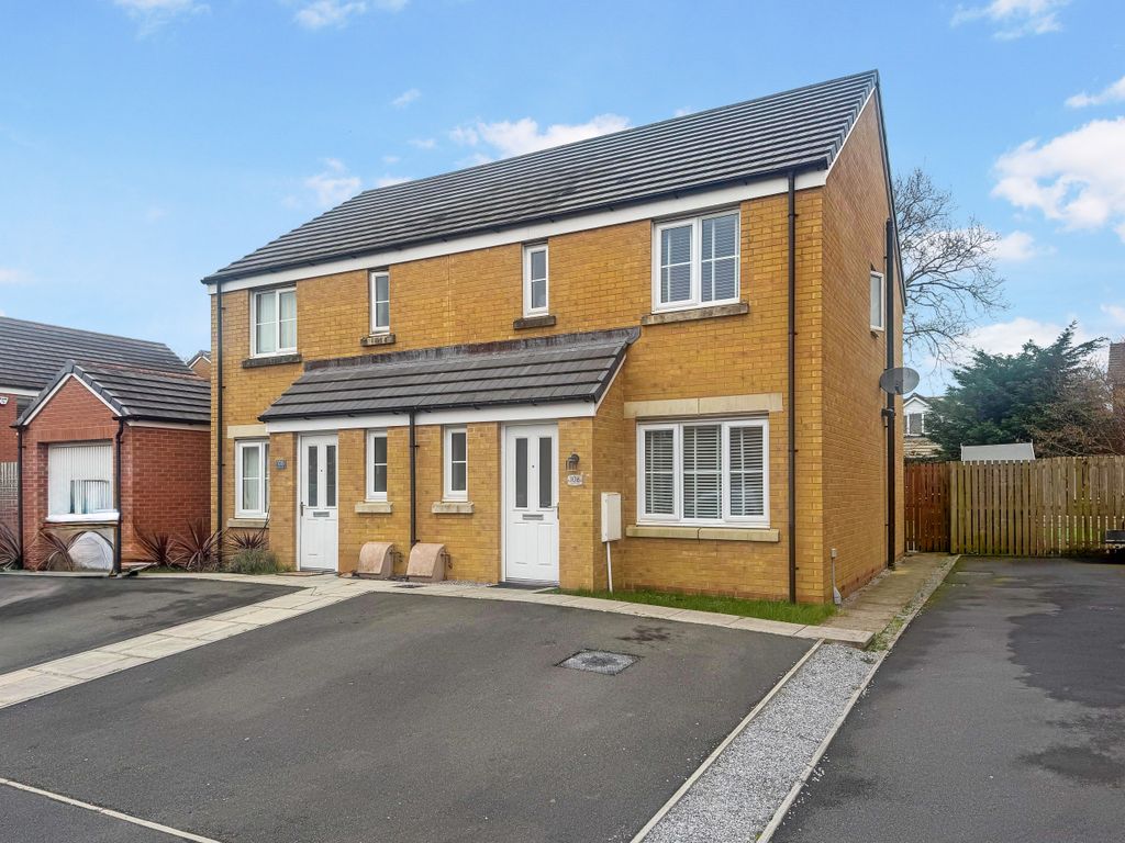 Property photo 1 of 21