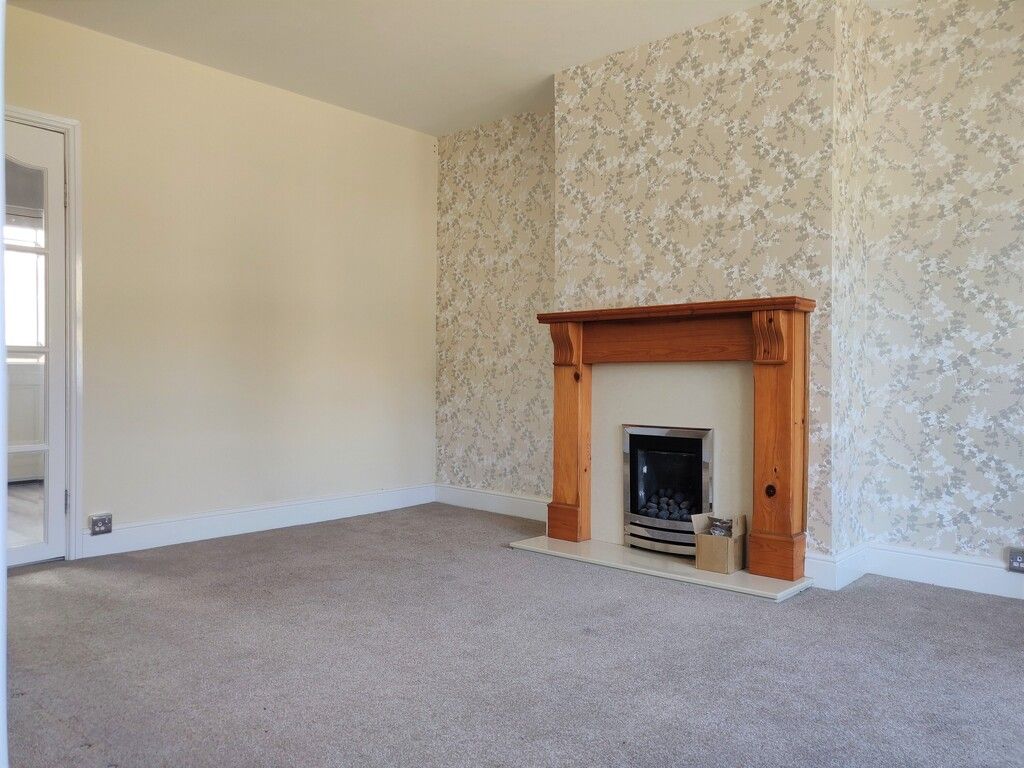 Property photo 2 of 17 108 Lettings
