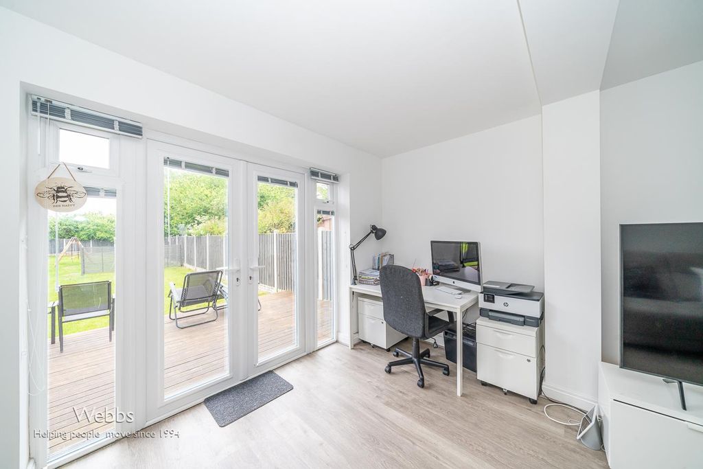 Property photo 3 of 47 Â©Webbsâ© (3 Of 36).Jpg