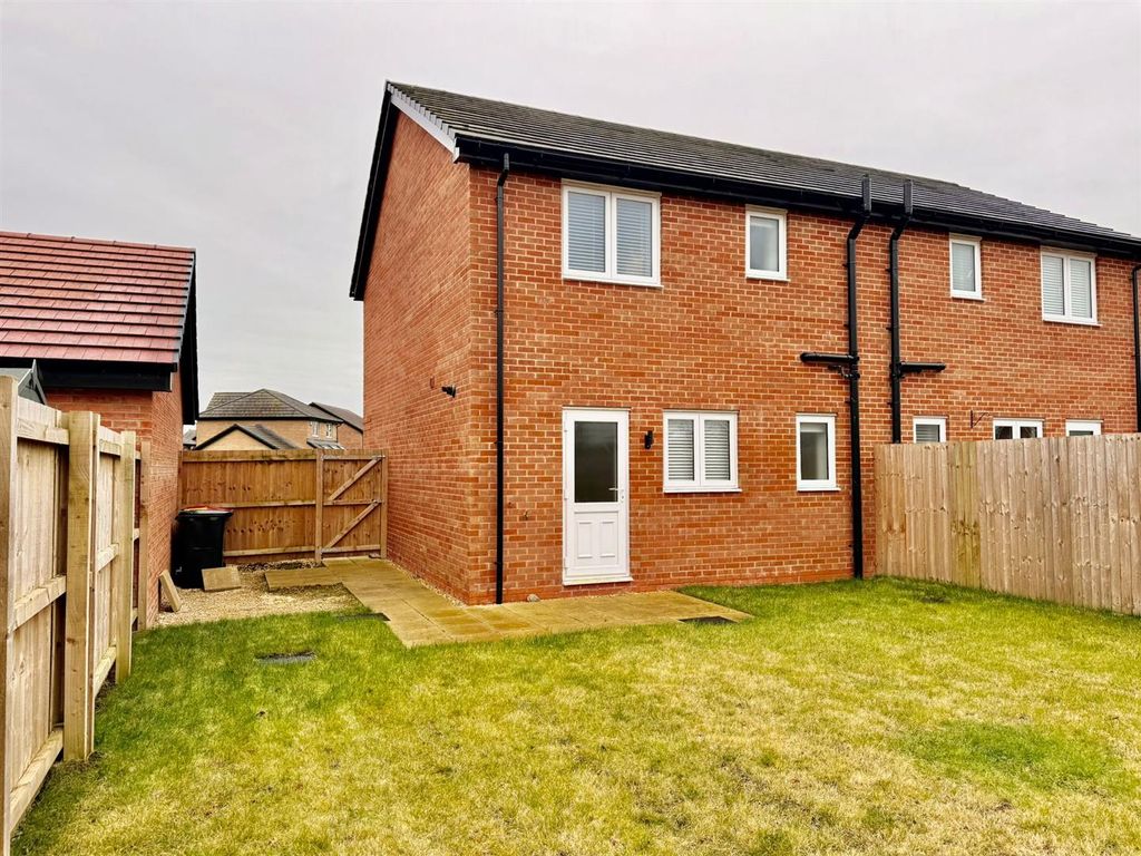 Property photo 3 of 13 Photo-2025-12-12-09-54-47.Jpg