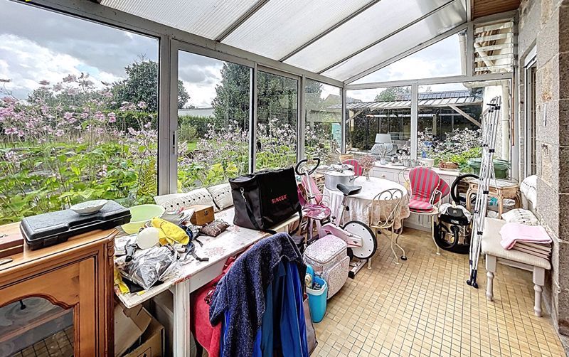 Property photo 3 of 10 Photo 8