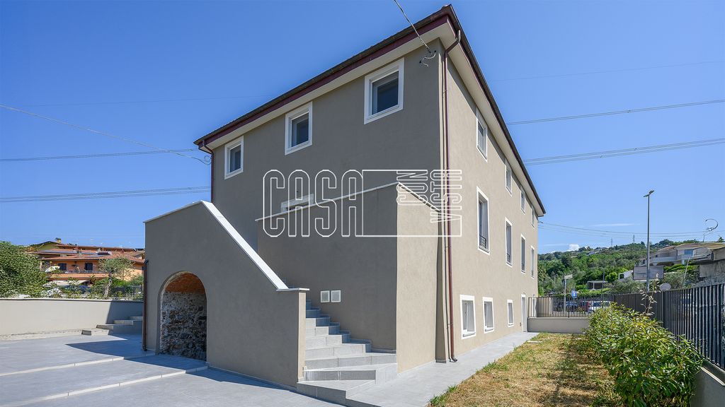 Property photo 1 of 58