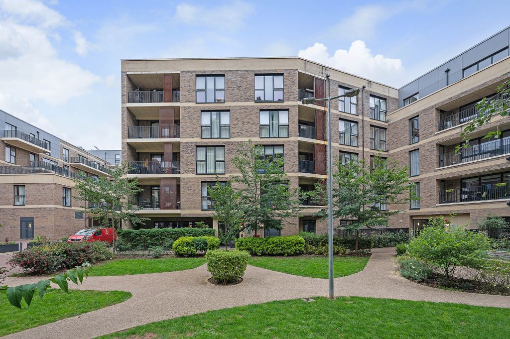 Property photo 1 of 8 1