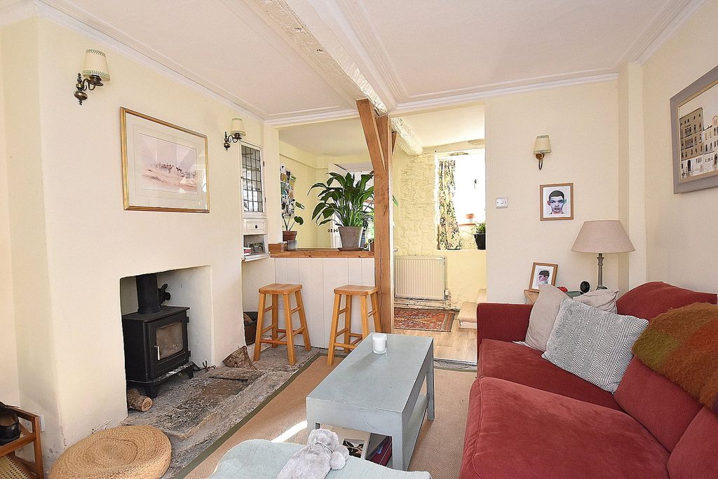 Property photo 2 of 11 Picture No. 21