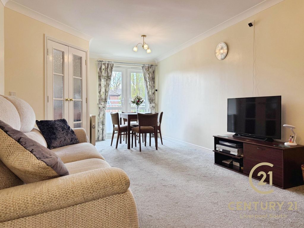 Property photo 2 of 18